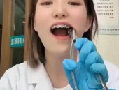 女牙医,守护微笑的美丽守护者