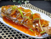糖醋黄鱼的做法,外酥里嫩——糖醋黄鱼家常做法详解