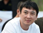 娱乐圈吃瓜博肖是谁啊,揭秘“吃瓜博肖”背后的神秘人物